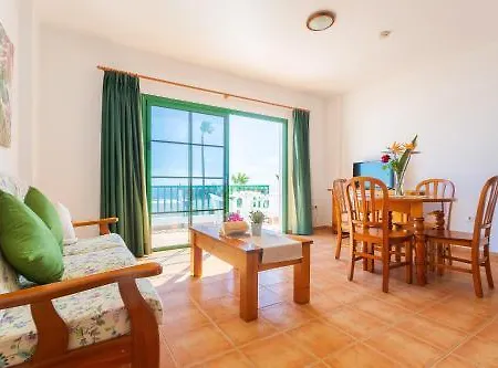 Quiqueres Puerto del Carmen (Lanzarote)