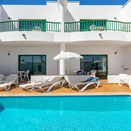 Quiqueres * Puerto del Carmen (Lanzarote)